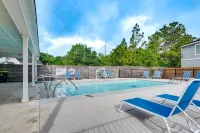 The Mermaid Cottage! Centrally Located, Pool, and Loaded with Extras! - Wifi