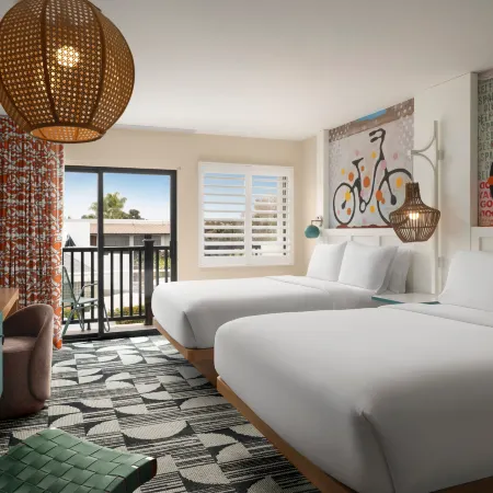 Holiday Inn Express & Suites SOLANA BEACH-DEL MAR by IHG