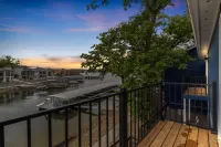 Wave-Free Swimming and Premier Dock Access - Tranquil Cove Oasis