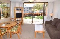 Ground Floor, Corner Condo with Convenient Location Hotels in Kihei