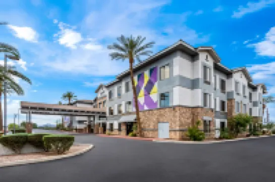 Spark by Hilton Phoenix East Mesa
