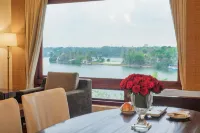 The Leela Ashtamudi, A Raviz Hotel - Aamiainen