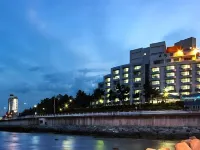 Benikea Hotel Mountain & Ocean Daepohang Hotels near Seorak Sunrise Park