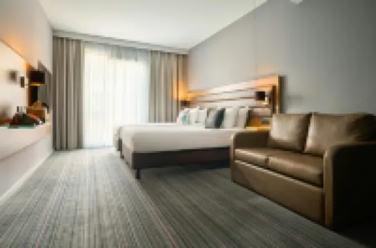 都柏林市 Moxy 飯店