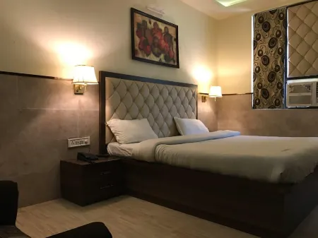 Sbd Hotel Отели в г. Сарай Галхэрия