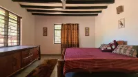 Charming 2-bed Cottage in Bodo, a Fishing Village Hoteles en Msambweni