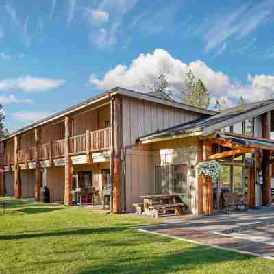 Best Western Ponderosa Lodge Hotel Exterior