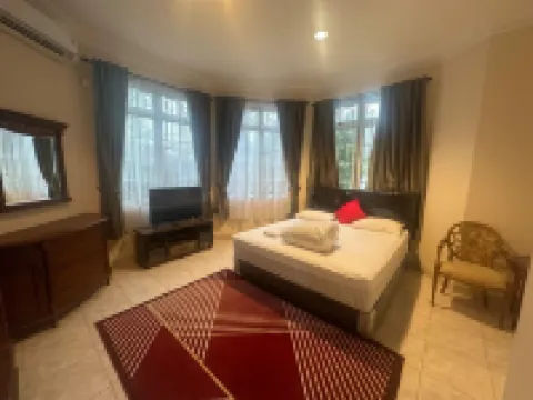 Eton Asia Villas-Kota Bunga