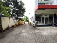 OYO 93278 Wisma Syariah Lahundape Hoteles en Baruga