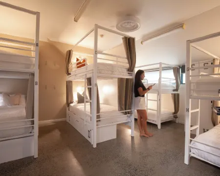 Little Drifter Cairns Hotels in Cairns