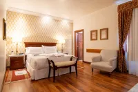 Hotel Boutique Santa Lucia Hotels in Cuenca