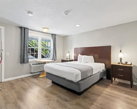 Knight's Inn Boston/Danvers Hotels in Danvers