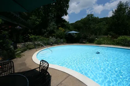 Alpenhof Bed and Breakfast