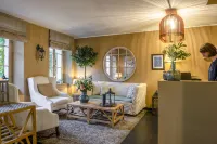 Hôtel Traiteur les Ormes, the Originals Relais Hotels in Portbail