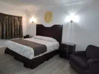 Los Cedros Hotel Inn Chihuahua Hotel a 