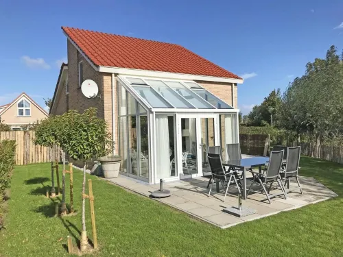 Majestic holiday home near beach