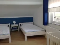 Majestic holiday home near beach Hotéis em Breskens