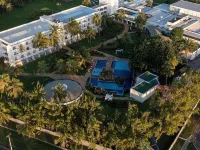 Blue Tree Premium São Luis Hotels near Memory stone