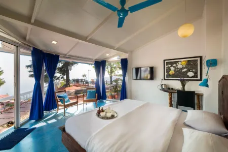 Seclude Mussoorie, Winterline Отели рядом с достопримечательностью «Mall Rd»