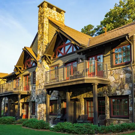 Lanier Islands Legacy Lodge