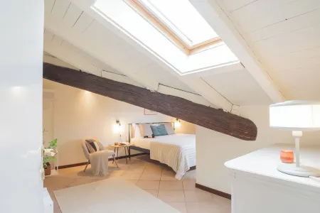 Plinio 10 by Rent All Como