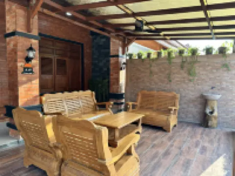 3 BR Java House Near Prambanan Temple - Griya Mandara Homestay