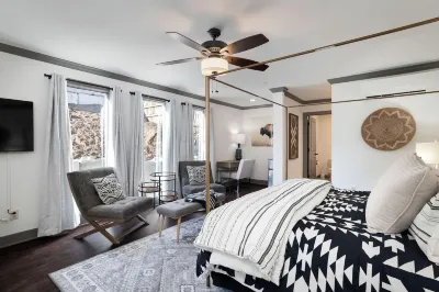 Park House on Main Hotels in 