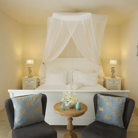 Ocean Breeze Boutique Hotel & Marina