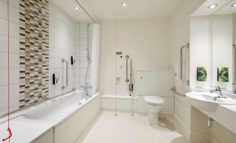 Premier Inn London County Hall