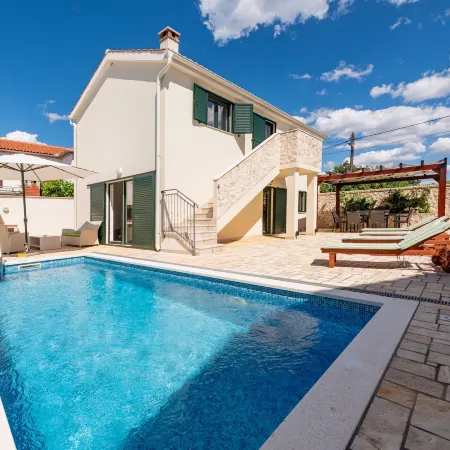 Villa Ivo ZadarVillas