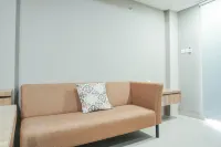 Elegant 1Br Apartment with Working Space Mustika Golf Residence - parking