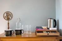 The Riverside Rooms - Homestays