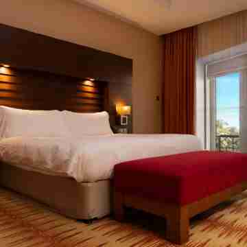Crowne Plaza SOHAR by IHG Rooms