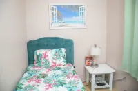 Lovely 2 Bedroom Apt 4 Warm, Cosy, Comfortable Hotels in Potters Village