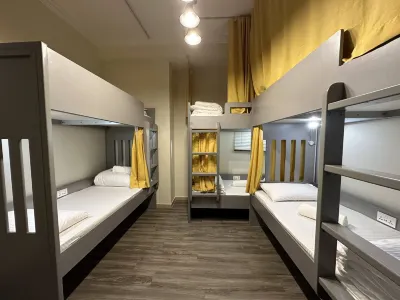 Business Backpackers JBR