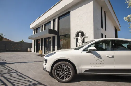 Villa Geba Boutique Hotel Отели рядом с достопримечательностью «Королевский пляж»