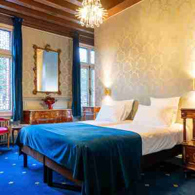 Le Manoir Saint Thomas Rooms