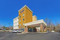 Comfort Suites Huntsville MidCity District at Research Park فنادق في هانتسفيل