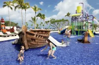 Royalton Saint Lucia, An Autograph Collection All-Inclusive Resort - Beach