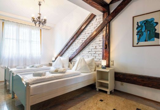 Ekono by Leva Hotel Strasser