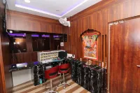 Hotel Diamond Palace
