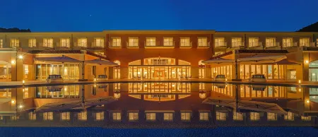 Marissa Resort Sazanseto Suo-Oshima Отели в г. Суоосима