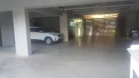 Start Villa Morra Rent Apartments - parking