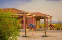 Eden de la Tsiribihina Hotels in Miandrivazo