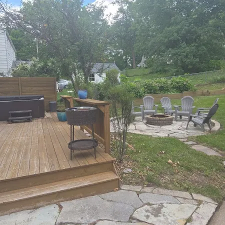 Cozy Waterbury VRBO next to Willow on Grand Events Center and Val Air Ballroom