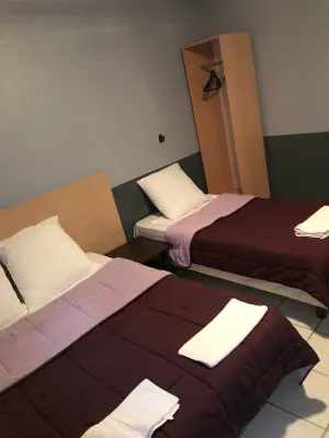 FM Hotel