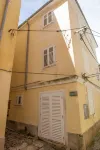 Top Line Apartments - Airport Shuttle