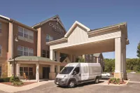 Country Inn & Suites by Radisson, Madison Southwest, WI Hotels in Verona