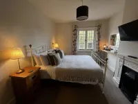 White Hart Hotels in Alton