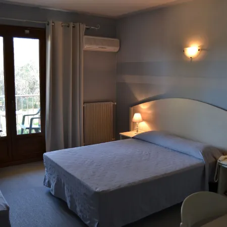 Hotel Cyrnea